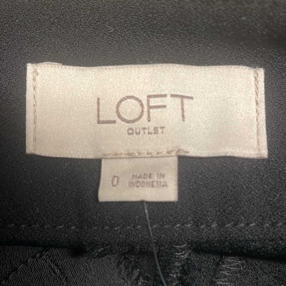 Ann Taylor loft black skort skirt shorts pockets black women’s size 0 - Picture 10 of 12